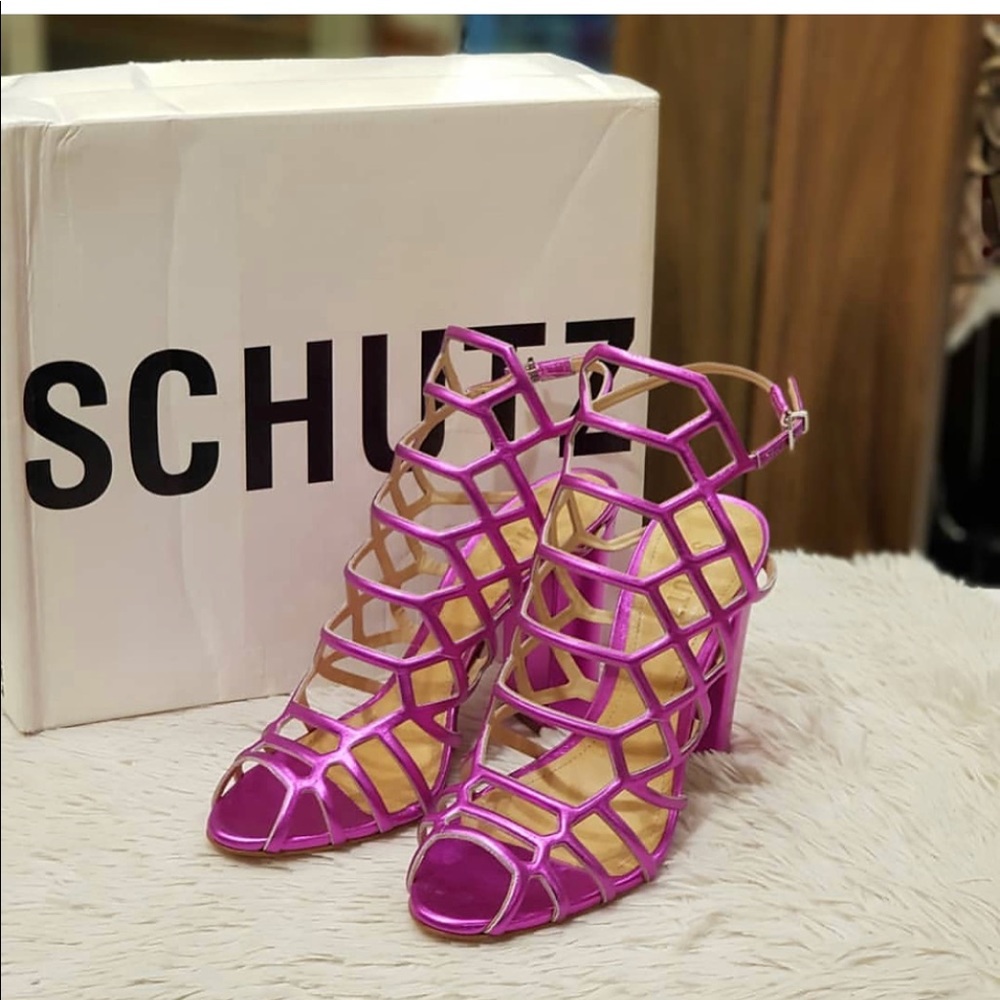💯✅Authentic SCHUTZ